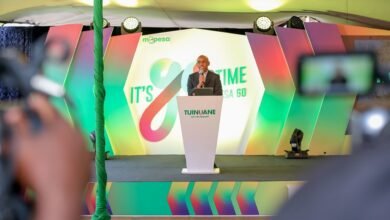 Dr.-Peter-Ndegwa-on-stage-at-M-PESA-Go